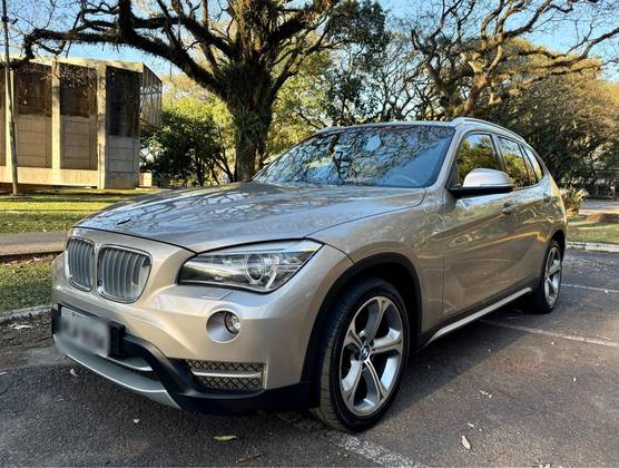 BMW X1 2.0 16V TURBO GASOLINA SDRIVE20I 4P AUTOMÁTICO BMW X1 2.0 16V TURBO GASOLINA SDRIVE20I 4P AUTOMÁTICO